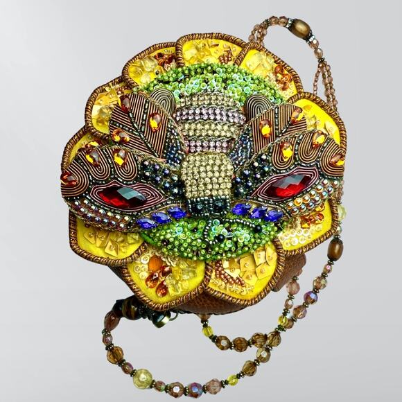Mary Frances Bee Happy Bumblebee Beaded Crystals & Gems Leather Purse - Picture 3 of 9